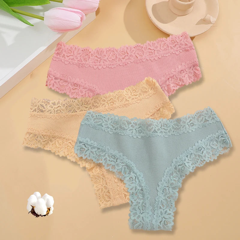 3-Pack Women's Lace Bikini Panties – Seamless Soft Cotton Underwear Set (Sizes S-XL)