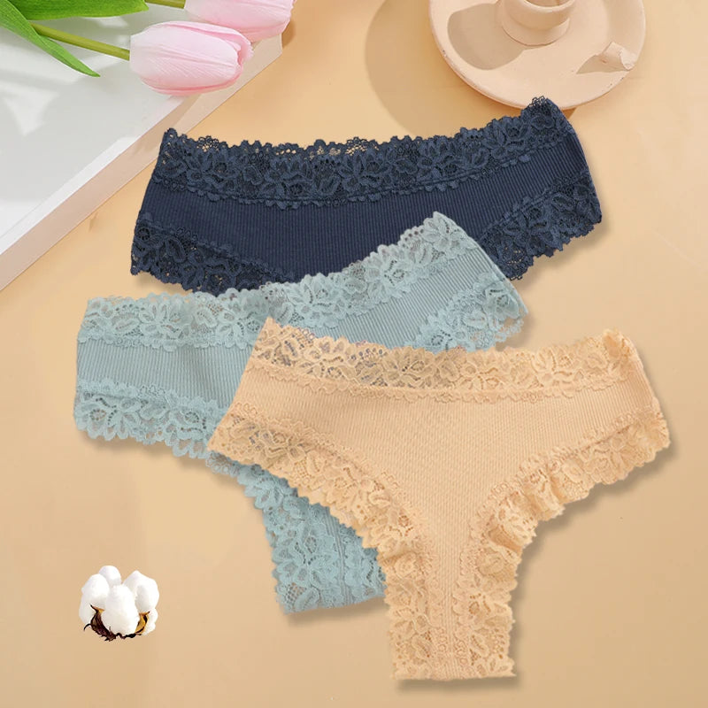 3-Pack Women's Lace Bikini Panties – Seamless Soft Cotton Underwear Set (Sizes S-XL)